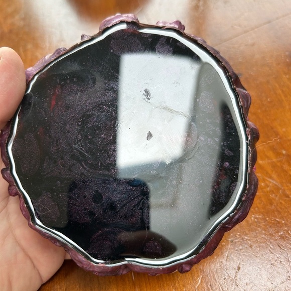 Gothic Skull Art Piece - Purple - ashtray - resin- handcrafted- new - Picture 5 of 9